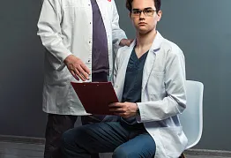 1103
